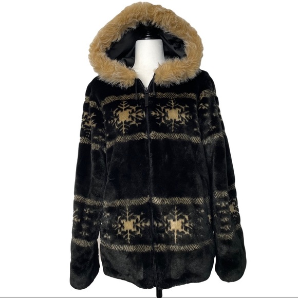 Classic Editions Jackets & Blazers - VINTAGE 1990’s Classic Sherpa Hooded Winter Coat Jacket